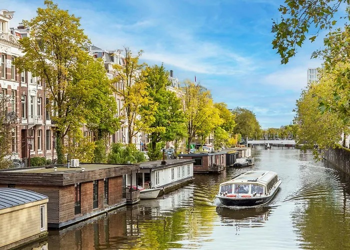 Amstel Corner