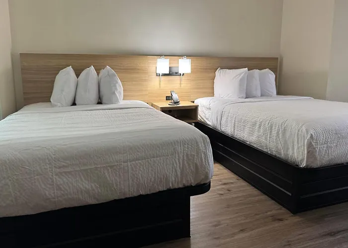 Days Inn By Wyndham Mcdonough