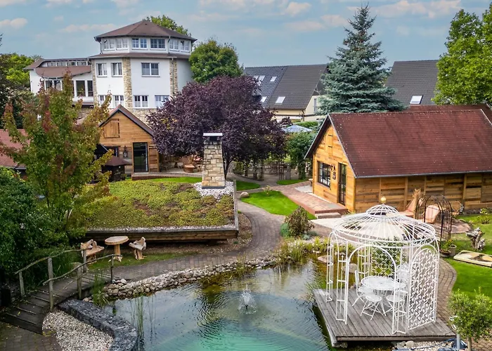  Wellnesshotel Seeschlößchen - Privat- Spa&Naturresort