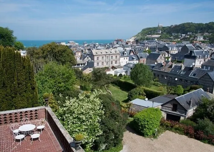 Castel De La Terrasse
