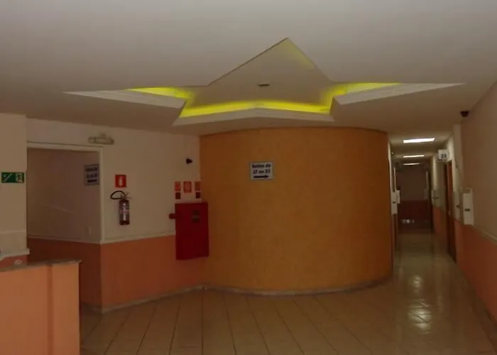 Hotel Yes (Adults Only)