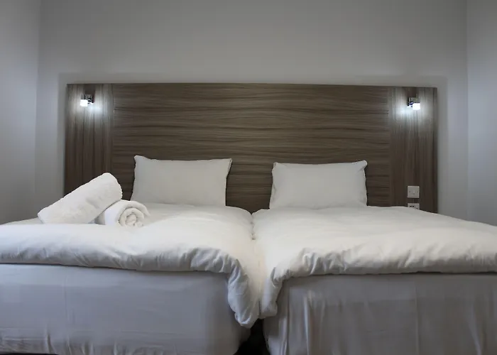 Sky Nights Hotel London Heathrow