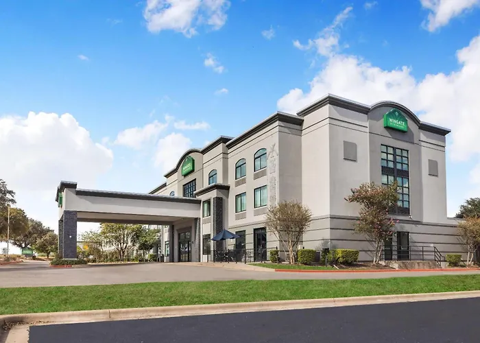 Wingate By Wyndham And Williamson Conference Center