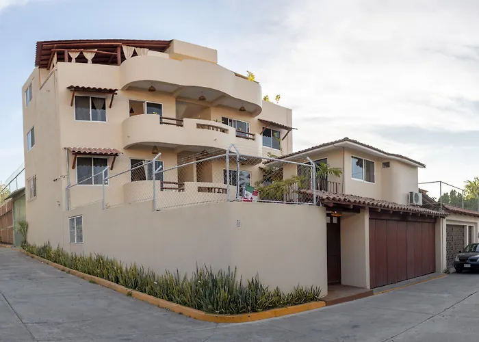 Canto Del Mar Hotel - Zihuatanejo - Suites Con Cocina