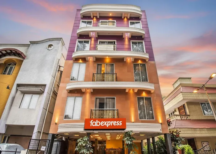 Fabhotel Oriental Suites III