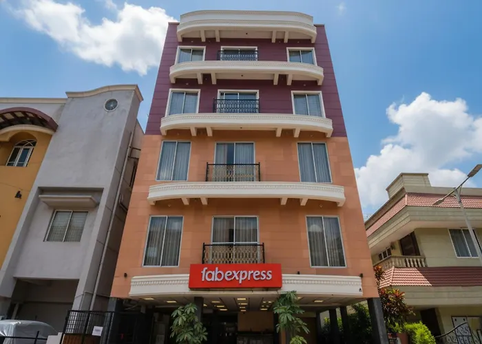 Fabhotel Oriental Suites III