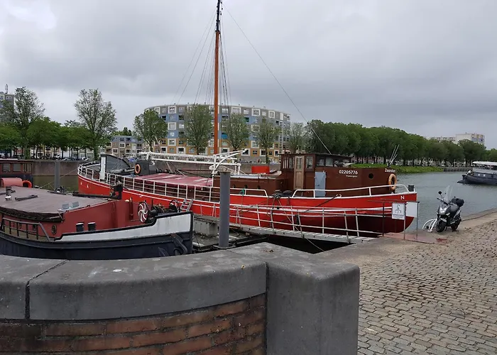 Familiehotel: Boat Hotel SIX Rotterdam