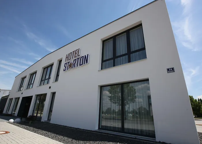 Hotel Starton am Village