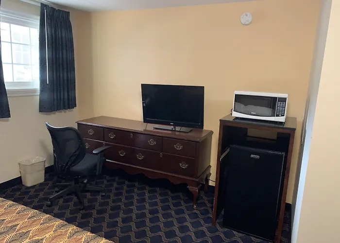 Bing'S Motel