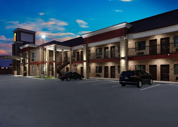 Boutique hotels Super 8 By Wyndham Humble Houston Fallcreek