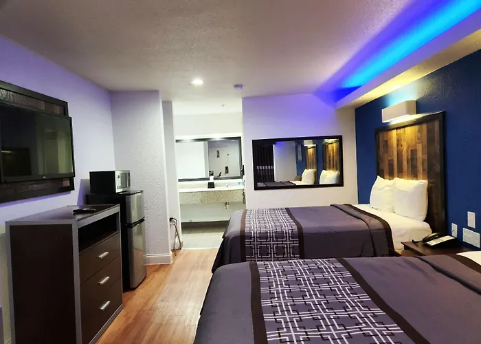 Express Inn Tomball