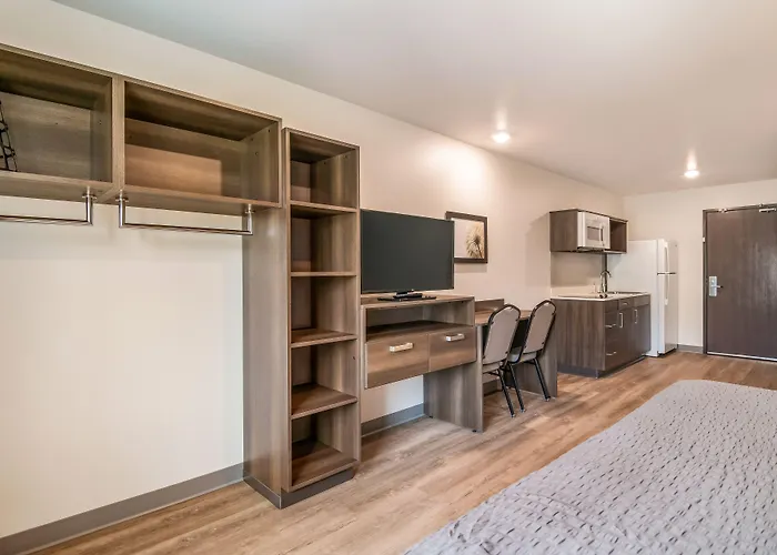 Woodspring Suites Broomfield-Westminster