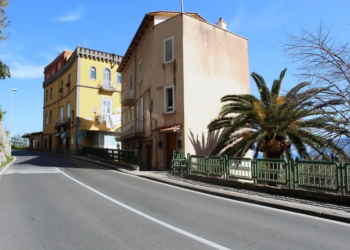Casa Athena