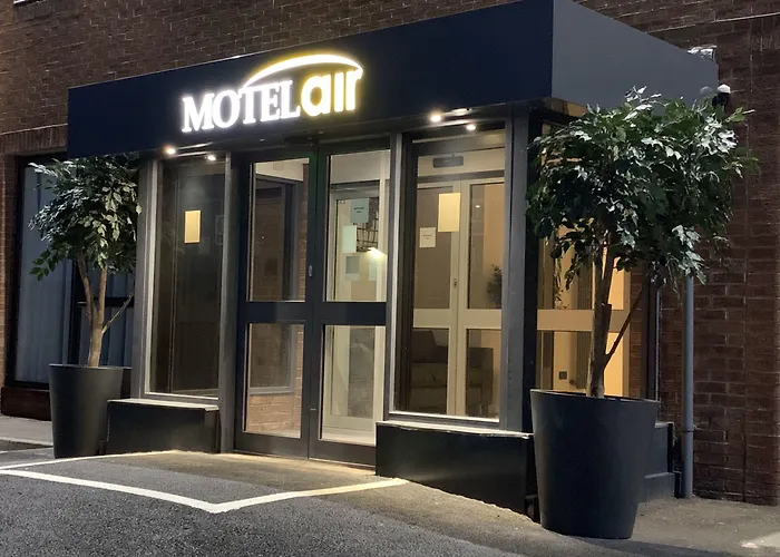 Motel Air Glasgow Airport