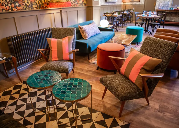 B&B only: Moore House