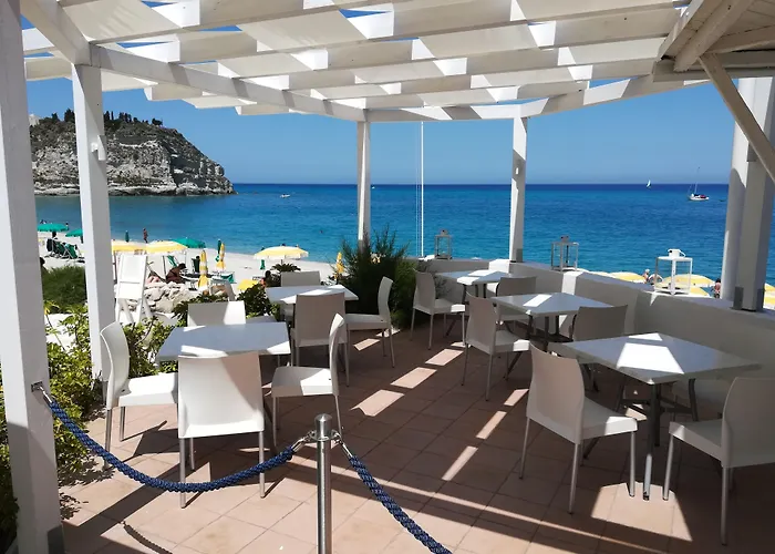 Le Roccette Mare Beach &Restaurant