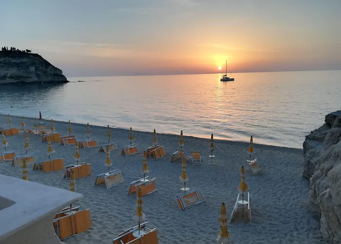 Le Roccette Mare Beach &Restaurant