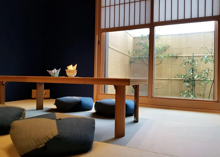 Boutique hotel only: Hanaakari