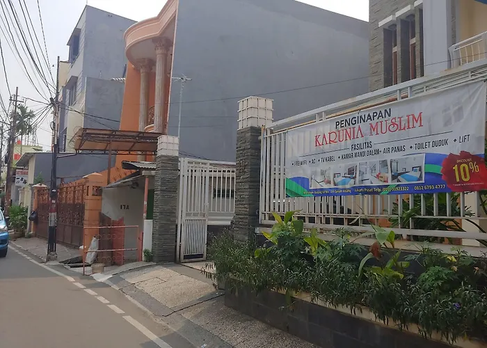 Oyo 3894 Karunia Muslim Syariah