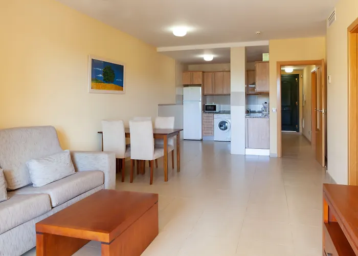 Apartamentos Playamarina