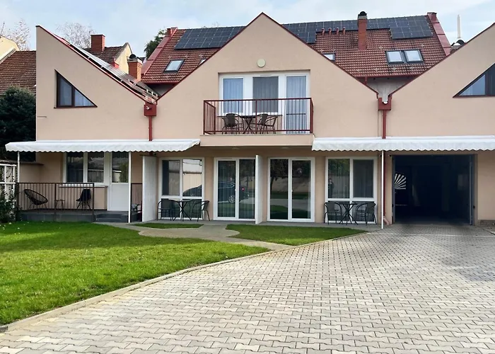 Rezidex Apartmanház