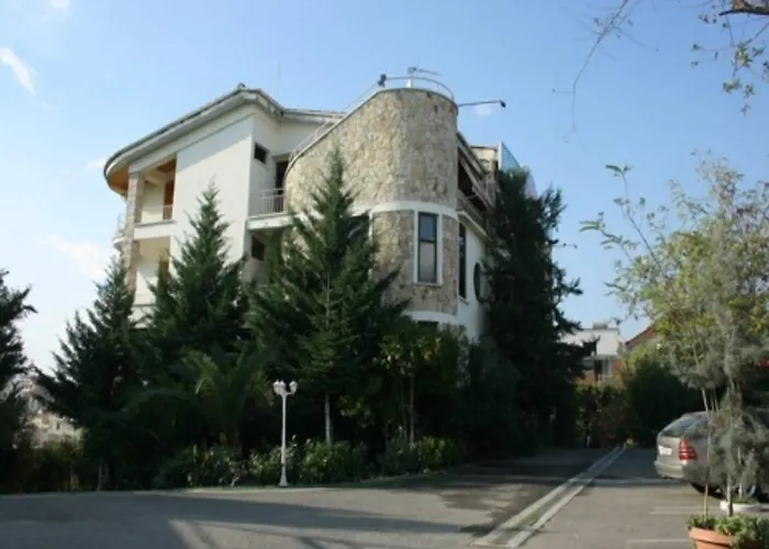 Hotel Baron