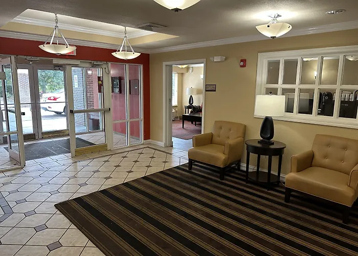 Hometowne Studios By Red Roof Southfield