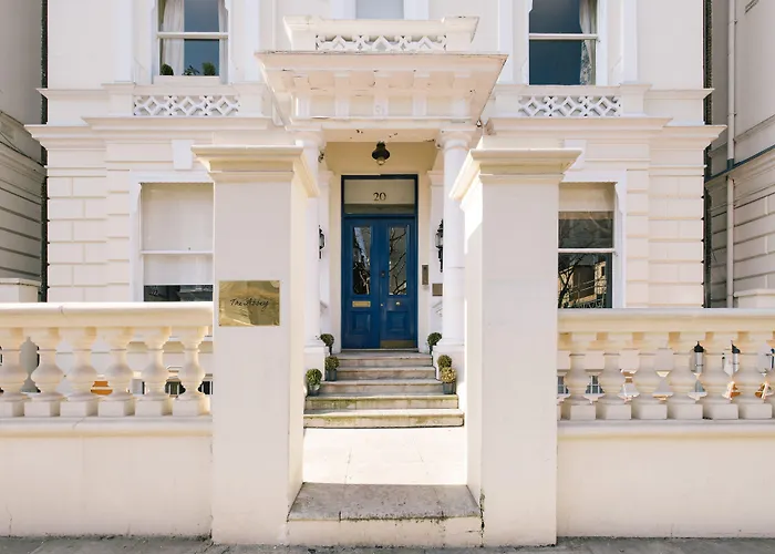 Dog friendly hotels Abbey Notting Hill