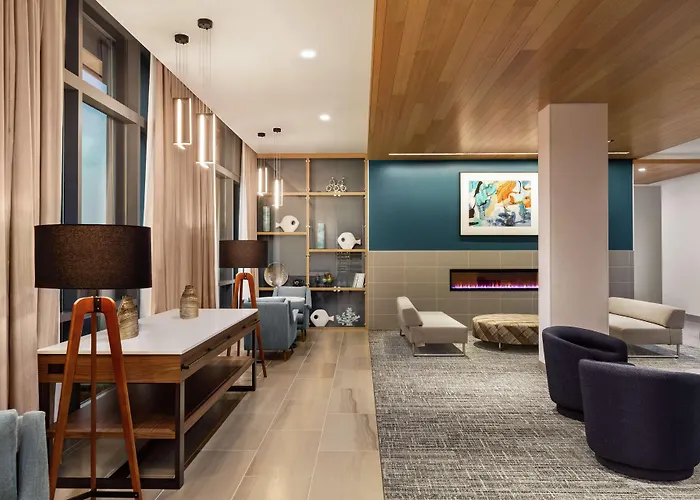 Hampton Inn & Suites San Mateo-San Francisco Airport