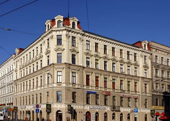 Lodge: Cinnamon Sally Backpackers Hostel