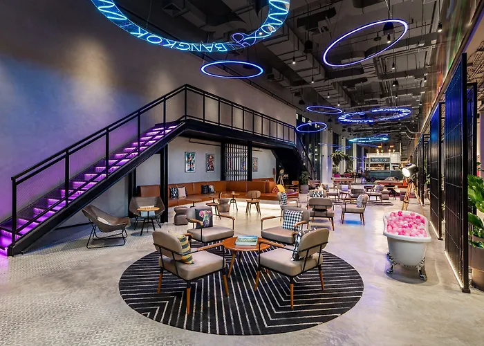 Moxy Ratchaprasong By Marriott