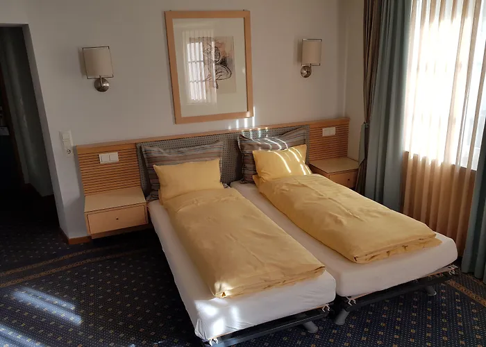 City Hotel