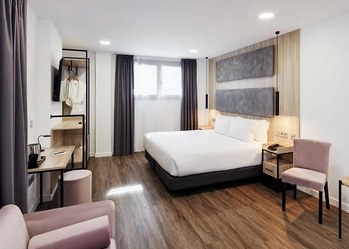 Hotels With Four Stars Sercotel Cordoba Delicias