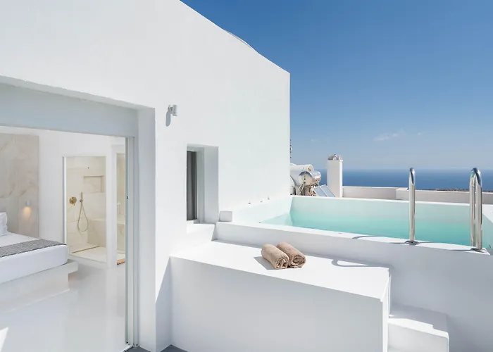 Jacuzzi hotel: Cycladic Suites & Spa