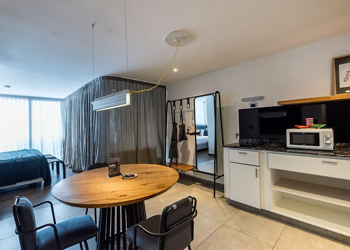  Stay Suites