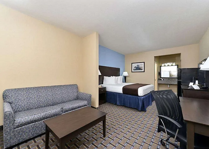 Western Inn & Suites