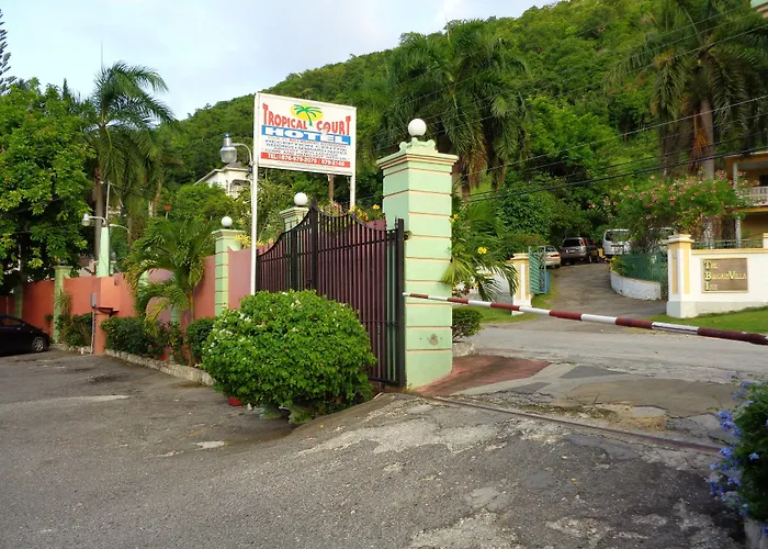 Resorts Guide Tropical Court Resort Near Montego Bay Airport