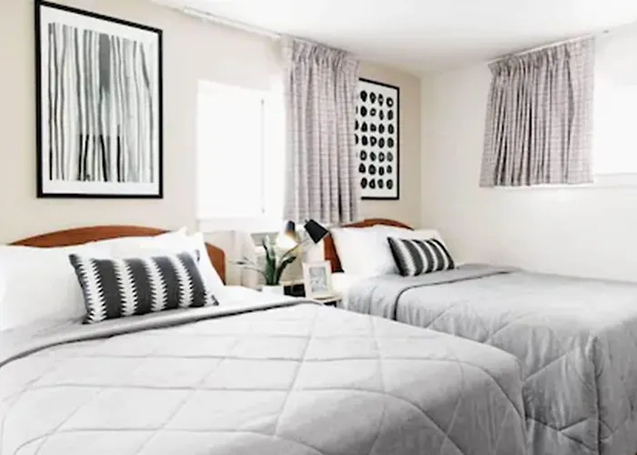 Intown Suites Extended Stay St. Louis Mo - St. Charles