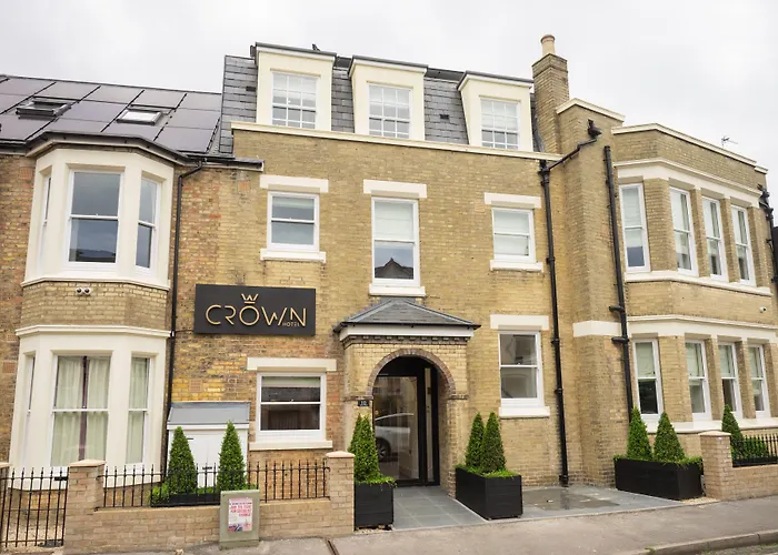 Crown Hotel