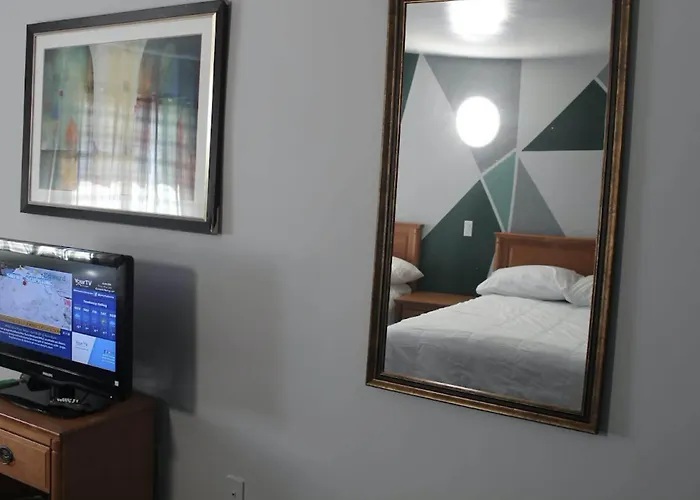 Bluewater Motel