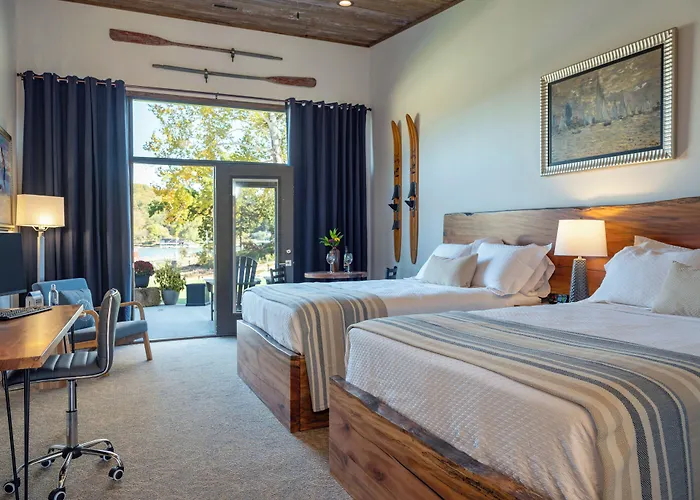 Pebble Bay Club Suites