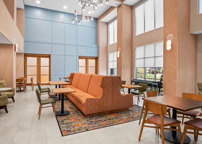 Hampton Inn And Suites Waxahachie