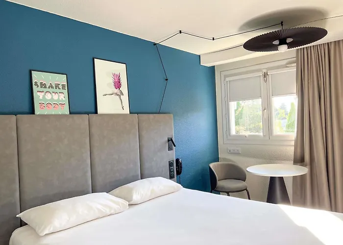 Hotel Ping Pong: Ibis Nimes Ouest - A9