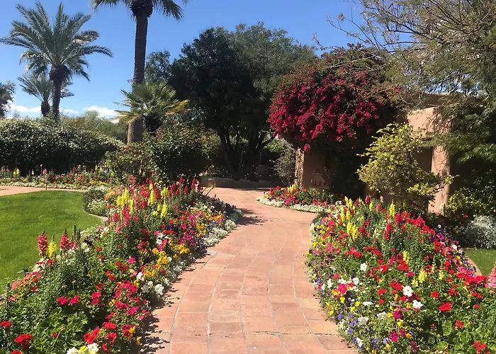 Hermosa Inn