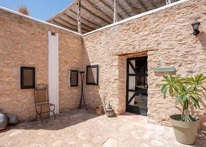 Atlantis 12, Maison D'Hotes Et D'Art