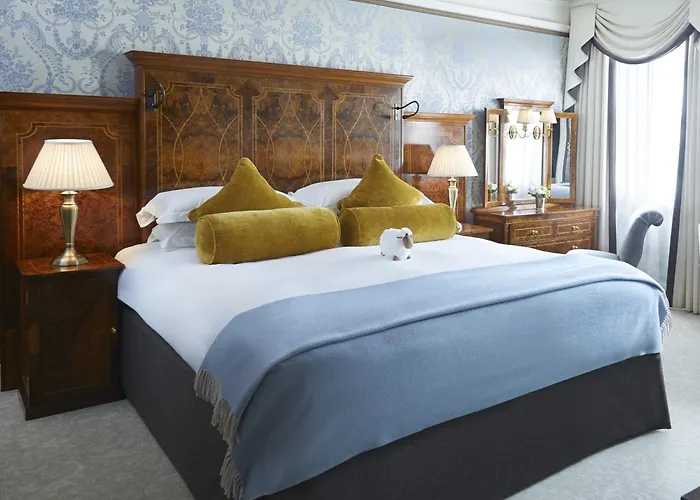 Resort: The Goring
