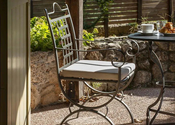 Petrino Eco Village