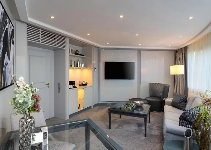 Romantic hotels Maritim Bremen