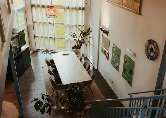 Hotel DoniaState