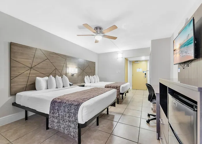 Rodeway Inn & Suites Fort Lauderdale Airport & Cruise Port